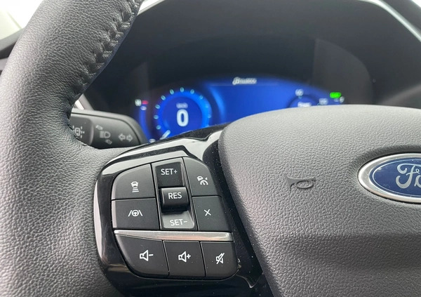Ford Escape cena 119900 przebieg: 7000, rok produkcji 2021 z Legnica małe 466